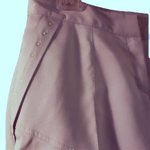 Izod XFG Golf Capri Shimmery Size 2